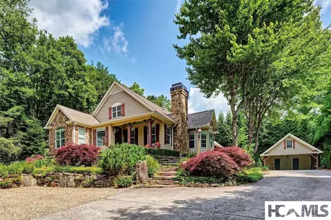 540 Chestnut St, Highlands, NC 28741