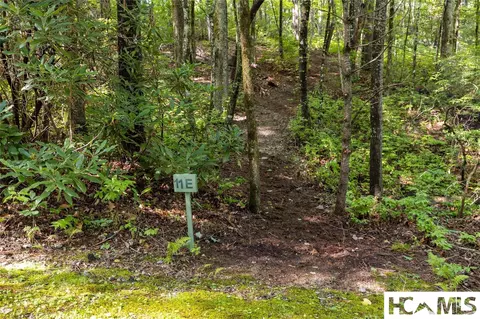 11 Er Beaver Dam Rd, Sapphire, NC 28774 photo 5