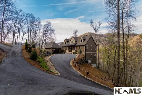 86 Indigo Bunting Ct, Tuckasegee, NC 28783