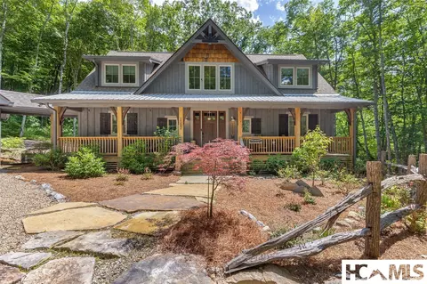 1582 New Settlers Way, Glenville, NC 28736
