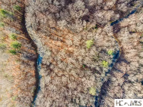 762 Scarlet Oak Rd, Tuckasegee, NC 28783