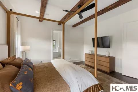 Bedroom - 429 Hardscrabble Ridge Rd, Highlands, NC 28741 photo 4 of 10