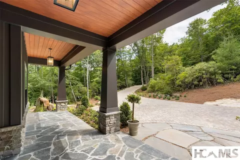 Exterior - 429 Hardscrabble Ridge Rd, Highlands, NC 28741 photo 7 of 15