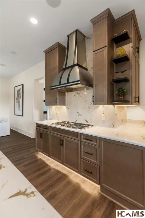 Kitchen - 429 Hardscrabble Ridge Rd, Highlands, NC 28741 photo 17 of 20
