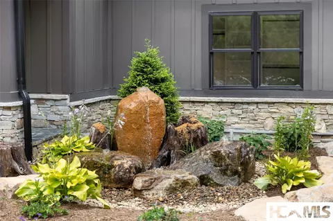 Exterior - 429 Hardscrabble Ridge Rd, Highlands, NC 28741 photo 6 of 15