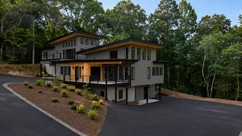 201 Mountain Laurel Rdg #3, Franklin, NC 28734
