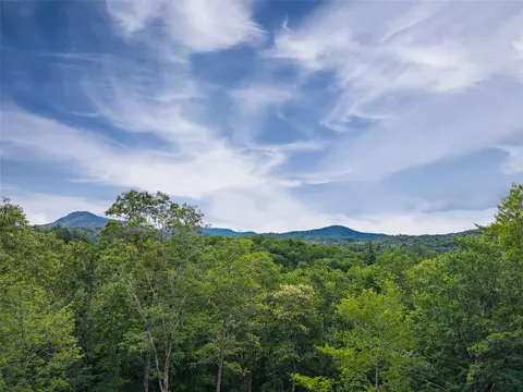 10 Lone Panther Rdg, Cashiers, NC 28717