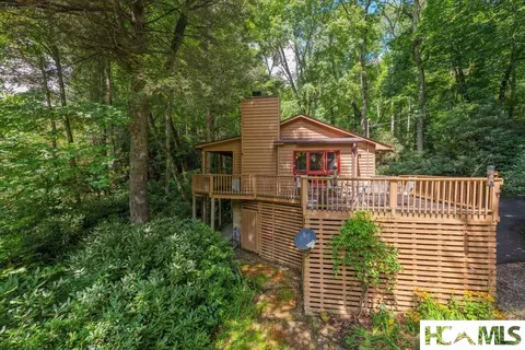 229 Dominion Rd, Cashiers, NC 28717