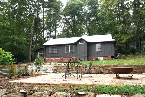 Exterior - 93 Rocky Hill Rd, Franklin, NC 28734 photo 2 of 12