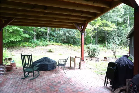 Exterior - 93 Rocky Hill Rd, Franklin, NC 28734 photo 4 of 12