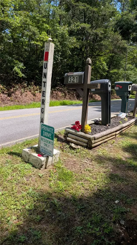 42 Unterga Trl, Sylva, NC 28779 photo 4