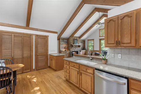 Kitchen - 66 Bald Eagle Ct, Sapphire, NC 28774 photo 5 of 5