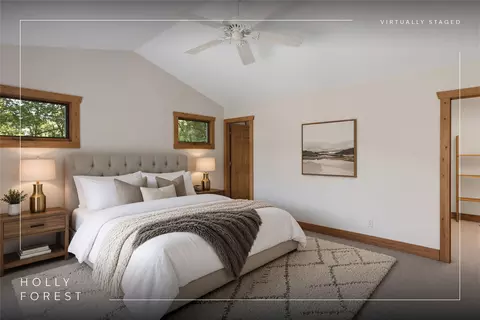 Bedroom - 66 Bald Eagle Ct, Sapphire, NC 28774 photo 1 of 10