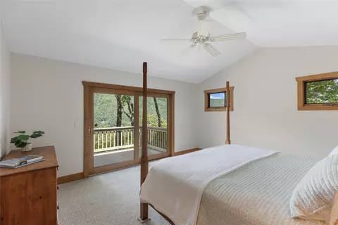 Bedroom - 66 Bald Eagle Ct, Sapphire, NC 28774 photo 4 of 10