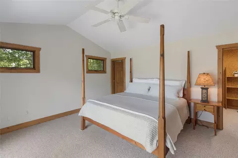 Bedroom - 66 Bald Eagle Ct, Sapphire, NC 28774 photo 3 of 10