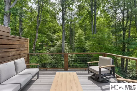Exterior - 1077 B Hicks #2, Highlands, NC 28741 photo 3 of 7