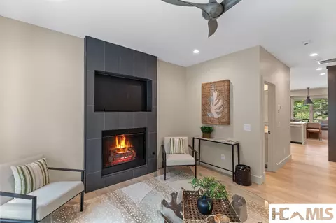 Living - 1077 B Hicks #2, Highlands, NC 28741 photo 3 of 4