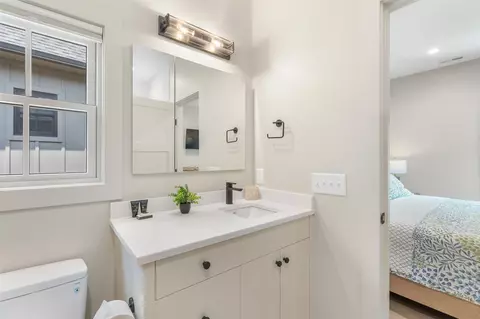 Bath - 1081 A Hicks #3, Highlands, NC 28741 photo 7 of 11