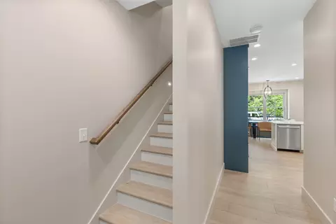 Entry Way - 1081 A Hicks #3, Highlands, NC 28741 photo 3 of 5