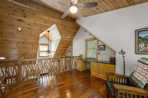 Entry Way - 112 Lupton Rd, Sapphire, NC 28774 photo 4 of 5