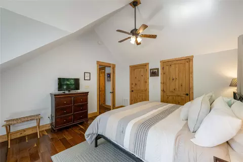 Bedroom - 112 Lupton Rd, Sapphire, NC 28774 photo 5 of 6