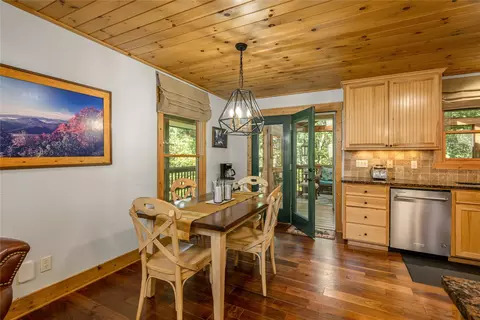 Dining - 112 Lupton Rd, Sapphire, NC 28774 photo 1 of 2