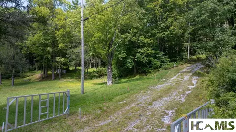 2680 N Hwy 107 N, Cashiers, NC 28717
