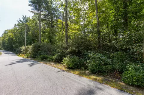295 Whisper Winds Court, Sapphire, NC 28774 photo 8