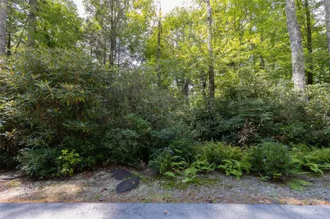 295 Whisper Winds Court, Sapphire, NC 28774 photo 4