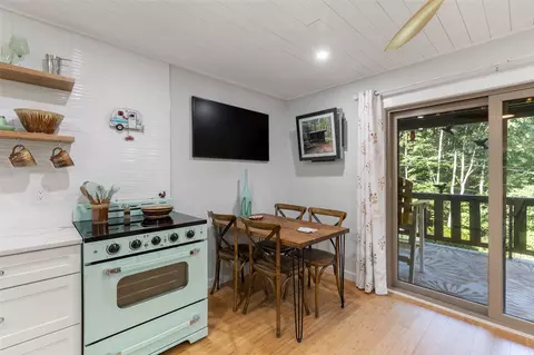 Kitchen - 145 Hwks Nest Lne #A, Highlands, NC 28741 photo 3 of 5