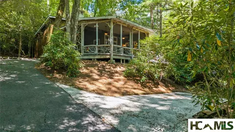 141 Wingina Pl, Highlands, NC 28741