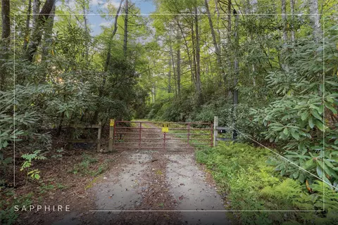 5 Grimshawe Blvd # A, Sapphire, NC 28774 photo 2