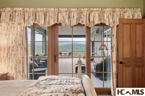 Bedroom - 756 Trillium Ridge Rd #203, Cullowhee, NC 28723 photo 5 of 11