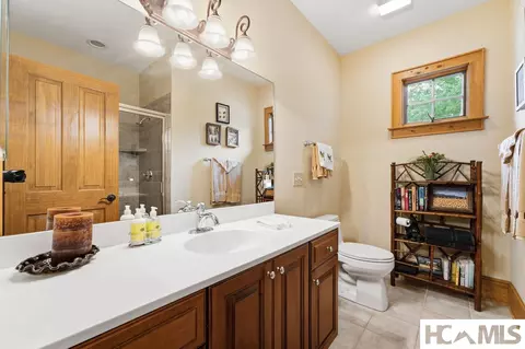 Bath - 756 Trillium Ridge Rd #203, Cullowhee, NC 28723 photo 7 of 8