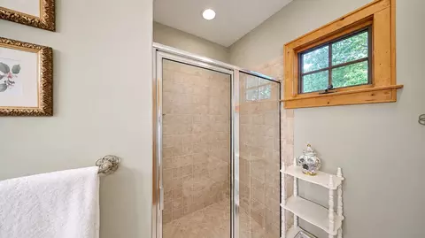 Bath - 756 Trillium Ridge Rd #203, Cullowhee, NC 28723 photo 6 of 8