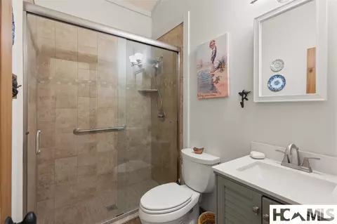 Bath - 127 High View Rd, Cashiers, NC 28717 photo 1 of 5