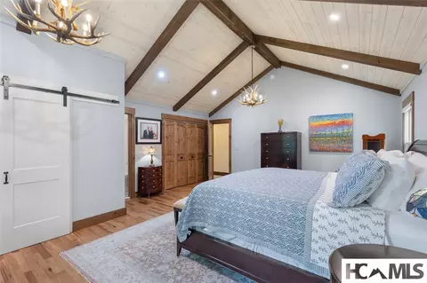 Bedroom - 127 High View Rd, Cashiers, NC 28717 photo 4 of 6