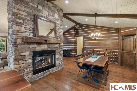 Dining - 127 High View Rd, Cashiers, NC 28717 photo 1 of 2