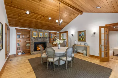 Dining - 424 Split Rail Row, Highlands, NC 28741 photo 3 of 4