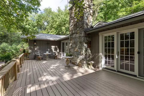 Exterior - 424 Split Rail Row, Highlands, NC 28741 photo 1 of 20