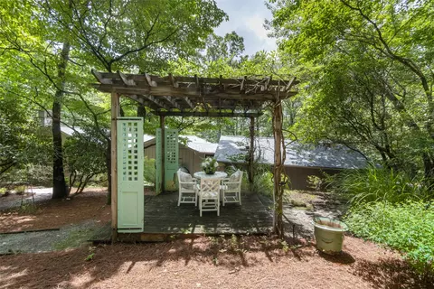 Exterior - 424 Split Rail Row, Highlands, NC 28741 photo 8 of 20