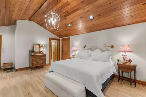 Bedroom - 424 Split Rail Row, Highlands, NC 28741 photo 3 of 6