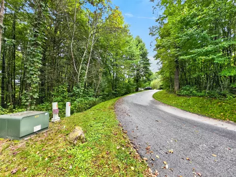 55 Springhead Trl, Cullowhee, NC 28723 photo 3