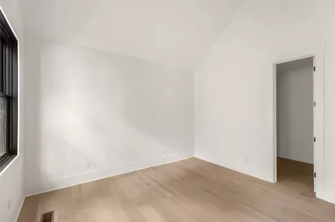 Bedroom - 1032 Buckberry Dr, Sapphire, NC 28774 photo 2 of 14