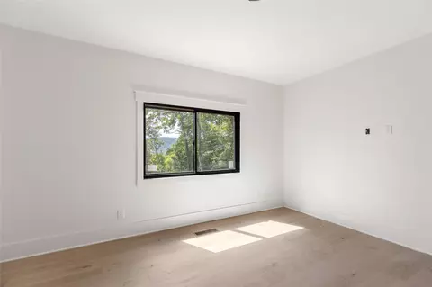 Bedroom - 1032 Buckberry Dr, Sapphire, NC 28774 photo 14 of 14