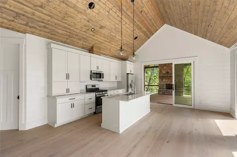 Kitchen - 1032 Buckberry Dr, Sapphire, NC 28774 photo 1 of 3