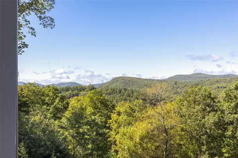121 Bobby Jones Rd, Highlands, NC 28741