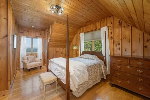 Bedroom - 7774 Cullowhee Mountain Rd, Cullowhee, NC 28723 photo 5 of 9