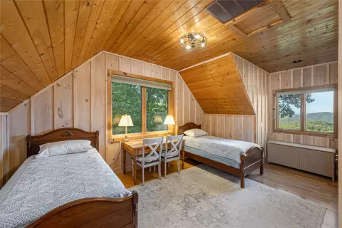 Bedroom - 7774 Cullowhee Mountain Rd, Cullowhee, NC 28723 photo 7 of 9