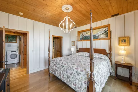 Bedroom - 7774 Cullowhee Mountain Rd, Cullowhee, NC 28723 photo 4 of 9